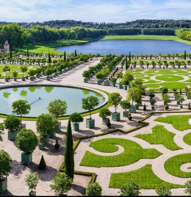 Grand Studio Proche Versailles Chateau Ле-Шене Экстерьер фото